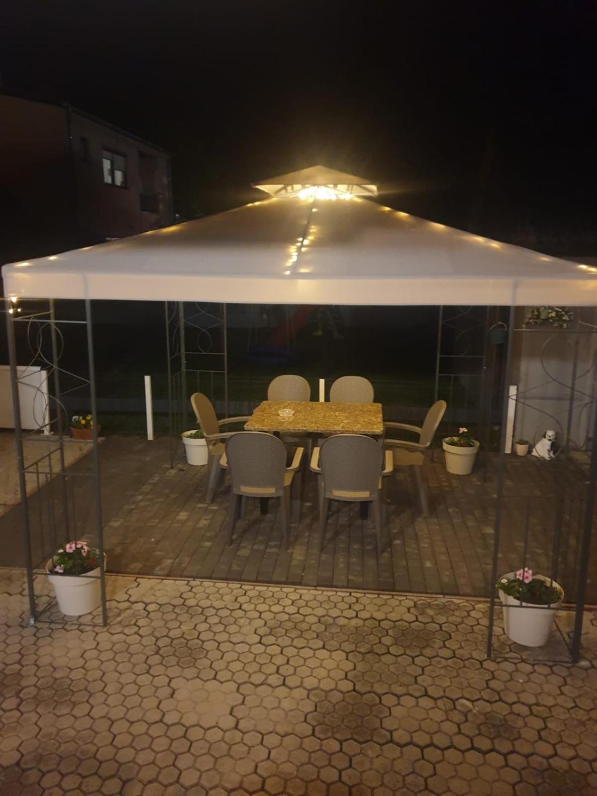 Apartman Sofia Zupanja Exterior photo