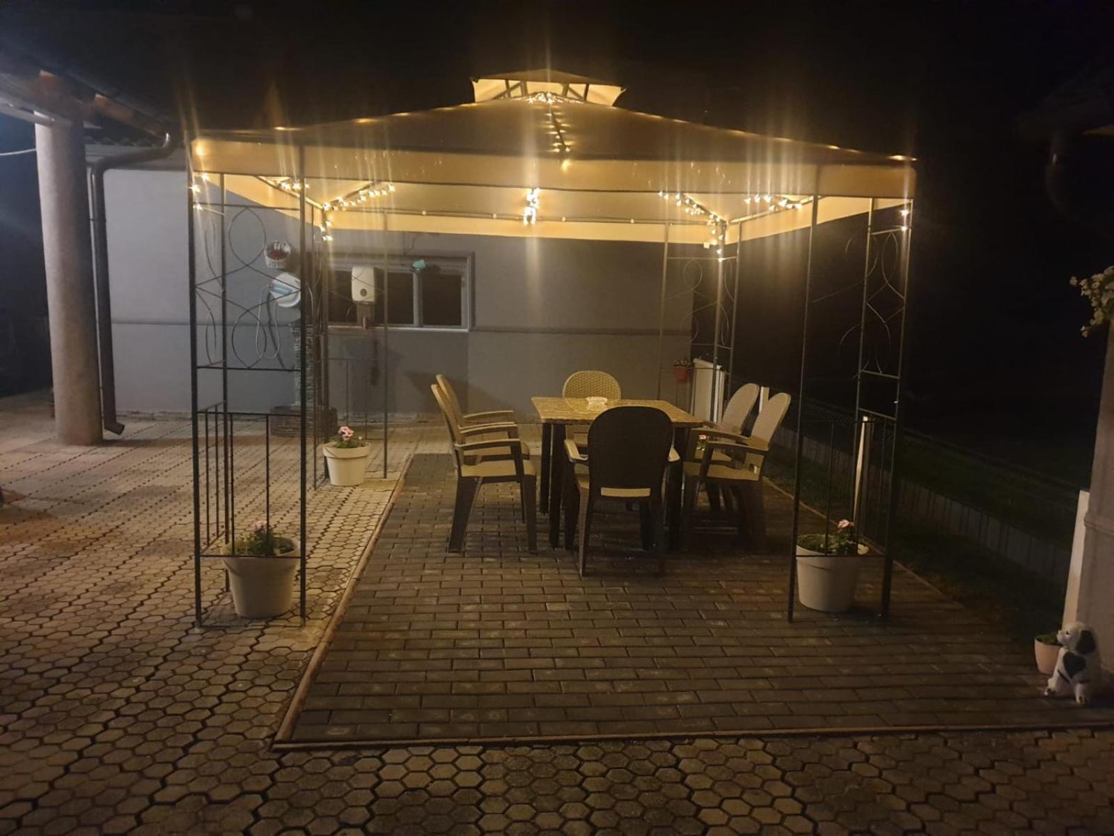 Apartman Sofia Zupanja Exterior photo